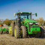 | john deere autonomous self driving tractor 1009701